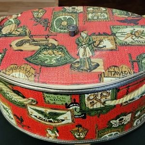 Vintage Sewing box/ storage box